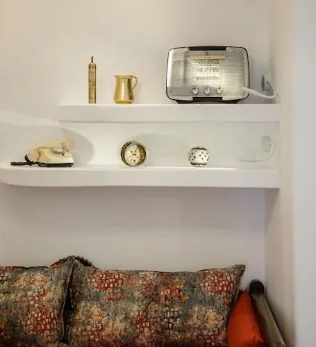 Smaragdi Boutique Old Town Naxos Naxos City