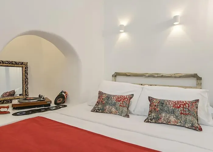 Smaragdi Boutique Old Town Naxos Naxos City