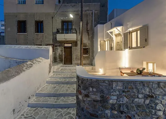 Smaragdi Boutique Old Town Naxos Naxos City